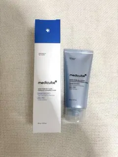【medicube】ゼロ毛穴カプセルクレンジングフォーム 120gのサムネイル