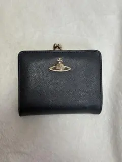 Vivienne がま口二つ折り財布