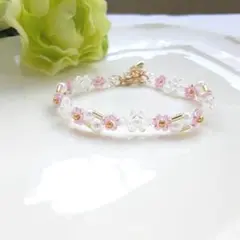 ハンドメイド　ビーズ編みブレスレット