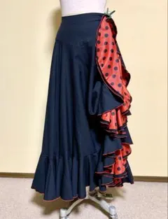 フラメンコ 衣装　chacottファルダ 黒 ✖️赤に黒ドット