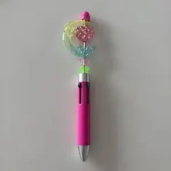 装飾付きピンクボールペン