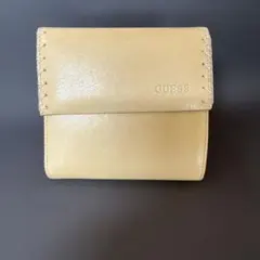 GUESS 二つ折り財布 ベージュ ステッチデザインのサムネイル