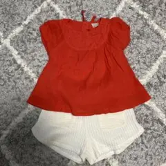petit main 赤 フレアトップスと白ショートパンツ (90・100cm)