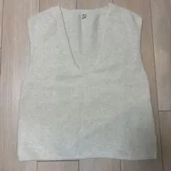 UNIQLO ノースリーブニット Mサイズ アイボリー
