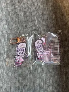 エスターバニー カプコンカフェ ぷっくりアクリルチャーム コームキーホルダー