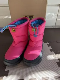 美品Hawkins 22センチ　ピンク スノーブーツ 数時間使用
