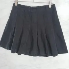 ゴージ 黒 デニム プリーツスカート ミニ シンプル Fのサムネイル