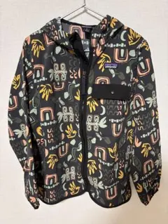 美品⭐︎Patagonia バギーズジャケット 総柄 キッズMサイズのサムネイル