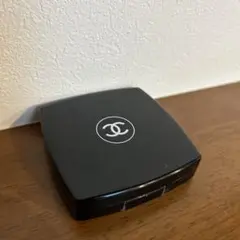 Chanel アイシャドウパレット 4色入り