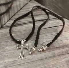 【重厚感抜群】クロスネックレス シルバー925製 革紐 チョーカーユニセックス