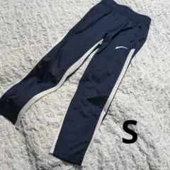 NIKE　パンツ　ジャージ　Sサイズ　140