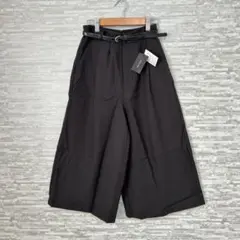 ✨未使用タグ付✨INGNI 黒 ガウチョパンツ M ベルト付