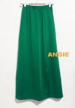 ANGIE ポンチスリットタイトスカート Freeのサムネイル