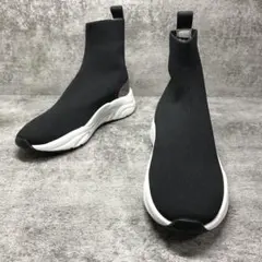 未使用　+diana ミッドカットニットスニーカー 軽量 撥水 ブラック