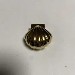 ブローチ