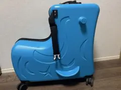 子どもが乗れるキャリーケースのサムネイル