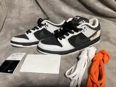 TIGHTBOOTH × Nike SB Dunk Low