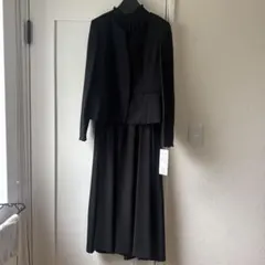 東京ソワール　ギャザーワンピースのアンサンブル　11号