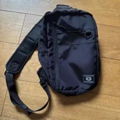 PERUGIA ウエスト ボディバッグ USED ブラック - メルカリ