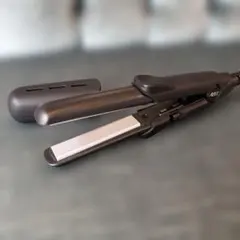 AIVIL ストレートヘアアイロン MI-15G01 本体のサムネイル