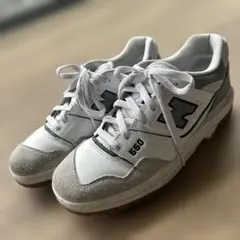 New Balance 550 ホワイト/グレー スニーカー　25.5