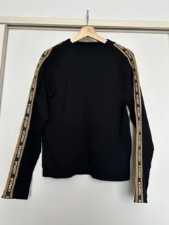 STUSSY スリーブロゴテープトップス