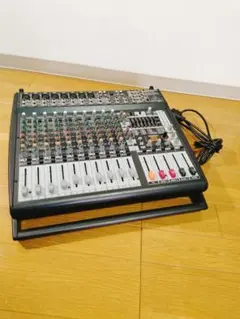 【動作確認済みジャンク品】EUROPOWER PMP4000 パワードミキサー 動作確認済みジャンク品】EUROPOWER PMP4000 パワードミキサー