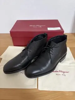 2026年最新】Salvatore Ferragamo メンズ チャッカブーツの人気
