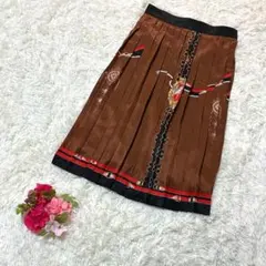 プリーツロングスカート ブラウン スカーフ柄 レトロ エスニック 個性的 昭和