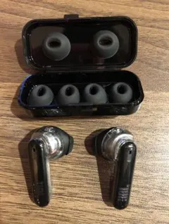 Item thumbnail for item da628a49-7a11-4aa9-b1c4-90f121533d45