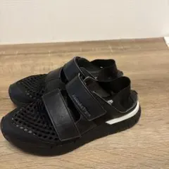 売り切りOnitsuka Tiger レビラックスポーツサンダル ブラック