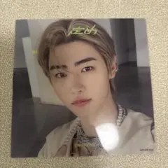 Item thumbnail for item 54ce13cf-f4de-4c1f-8fde-1aa84e0af034