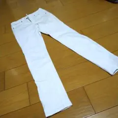 Item thumbnail for item 55f48a51-dbdb-4885-ae36-75e7ef6051eb