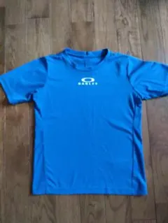 OAKLEY キッズ 半袖Tシャツ ブルー 150のサムネイル
