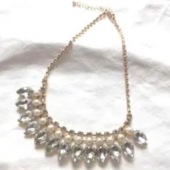 ビジューネックレス