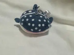 ジンベエザメ 海遊館 ぬいぐるみ マスコット お魚 キーホルダーのサムネイル