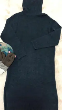 ★新品・未使用★ニットロングワンピ　ダークネイビー