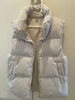 GU ホワイト ダウンベスト