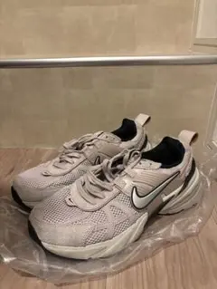 Item thumbnail for item 17ee669a-1461-4cb7-bc75-af0ed045675e