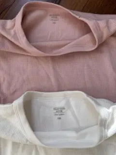 ユニクロ　HEATTECH EXTRA WARM シャツ 2枚150 白，ピンク