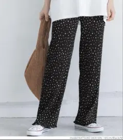 coca コカ　ドットプリーツゆるレギンスパンツ　L