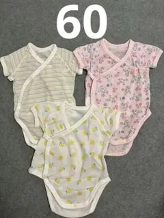 UNIQLOベビー肌着3点　60