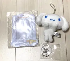 10/17迄の出品　シナモロール トレカケース