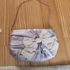 薄紫色リボン付きパーティーバッグ