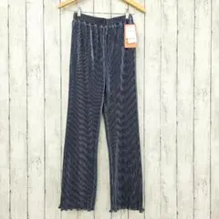 新品【 ローリーズファーム 】シャイニープリーツメローパンツ