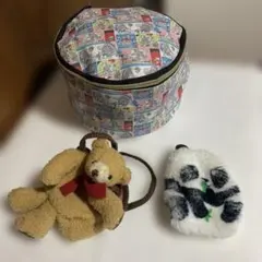 コミック柄ポーチとクマのぬいぐるみセット