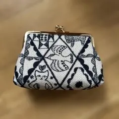 Item thumbnail for item 3332f8d2-05c4-4e01-9b7b-0c7efdf9004d