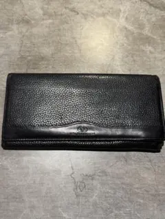 黒いレザー長財布のサムネイル