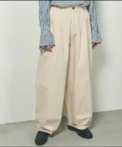 【Libra cue】最終値下　リブラキュー　サーカスコットンパンツ　アイボリー