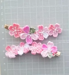T43 髪飾り つまみ細工 ヘアアクセサリー カーブピン 桜 ２点セット